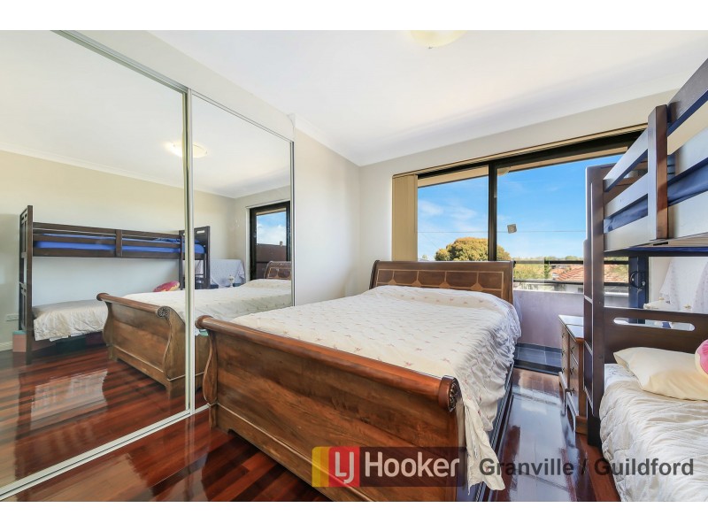 2/9-11 Kimberley Street, Merrylands NSW 2160