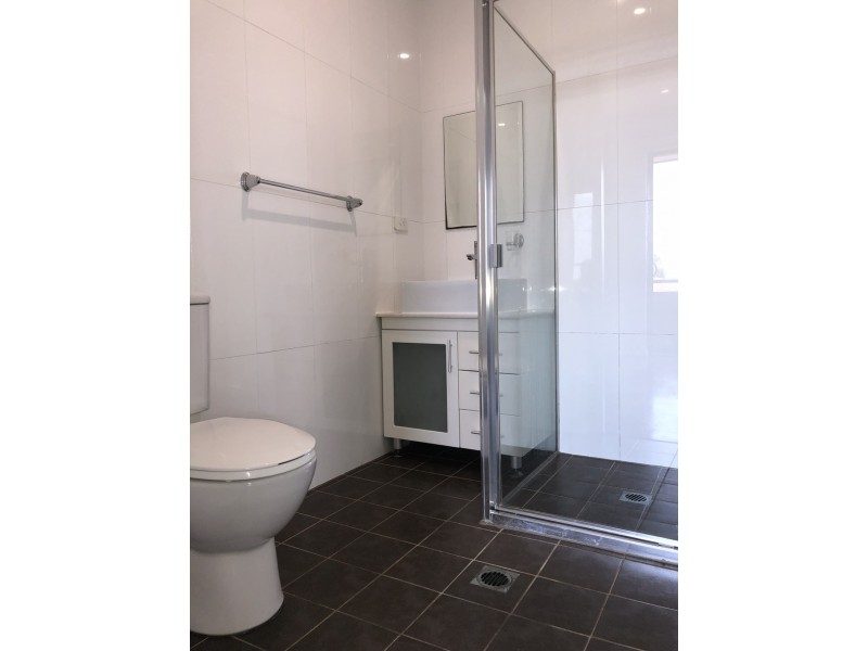 2/9-11 Kimberley Street, Merrylands NSW 2160