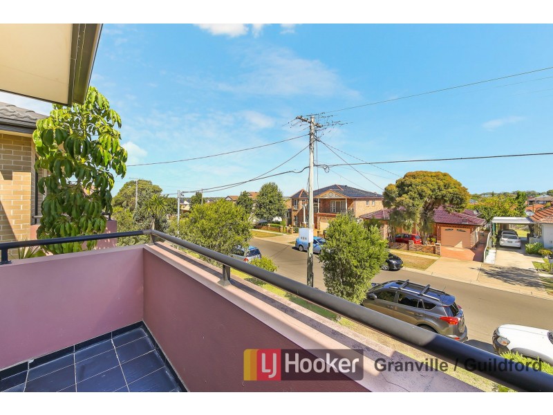 2/9-11 Kimberley Street, Merrylands NSW 2160