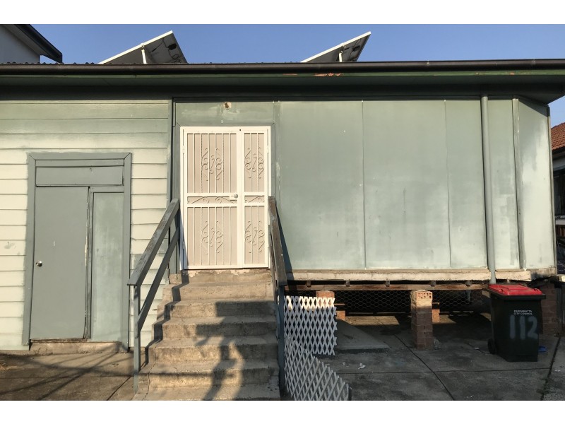 2/112 Blaxcell Street, Granville NSW 2142