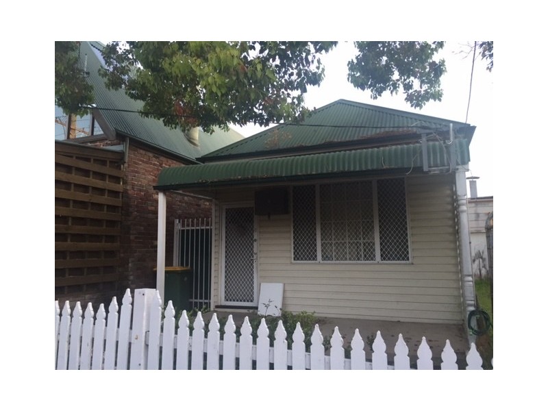 10 William Street, Granville NSW 2142