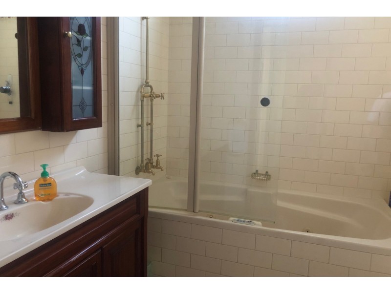 19 Myrtle Street, Granville NSW 2142