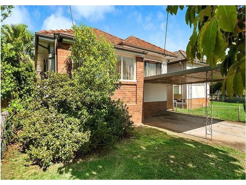 241 Blaxcell Street, Granville NSW 2142