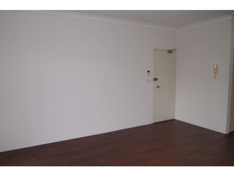 4/43-45 Bowden Street, Harris Park NSW 2150