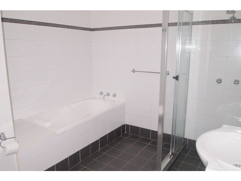 4/43-45 Bowden Street, Harris Park NSW 2150