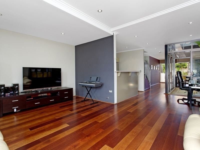 1/12-16 Bradman Street, Merrylands NSW 2160