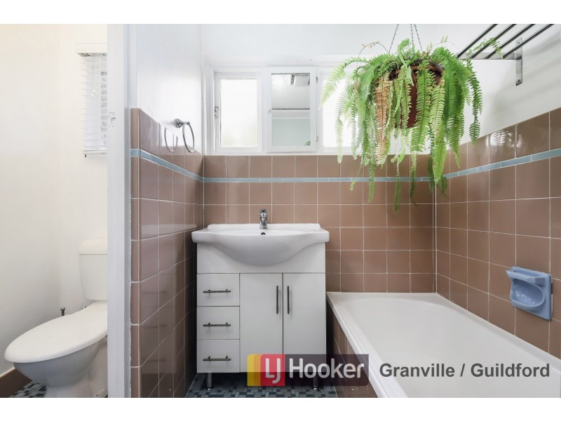 2/100 Merrylands Road, Merrylands NSW 2160