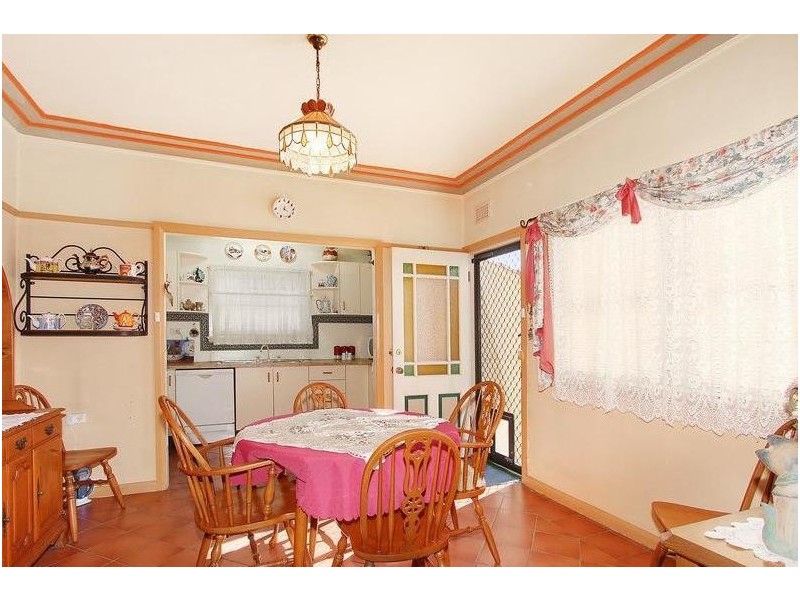 5 Mills Street, Merrylands NSW 2160