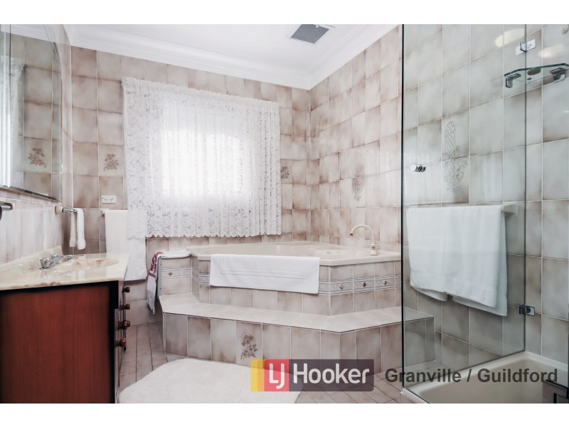 6 Burrows Avenue, Chester Hill NSW 2162