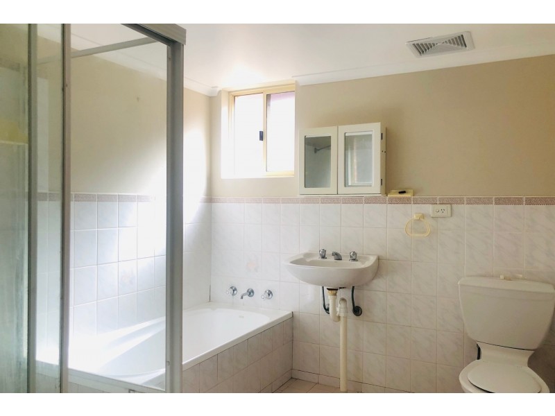 2/64 Prospect Street, Harris Park NSW 2150