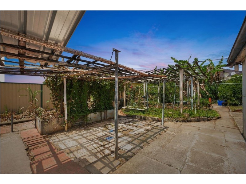 98 Louis Street, Granville NSW 2142