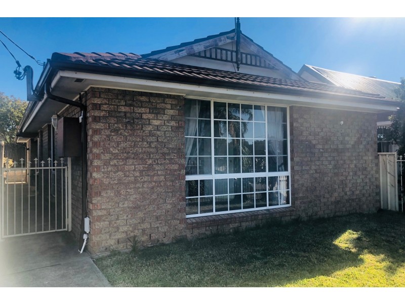 32 Abbott Street, Merrylands NSW 2160