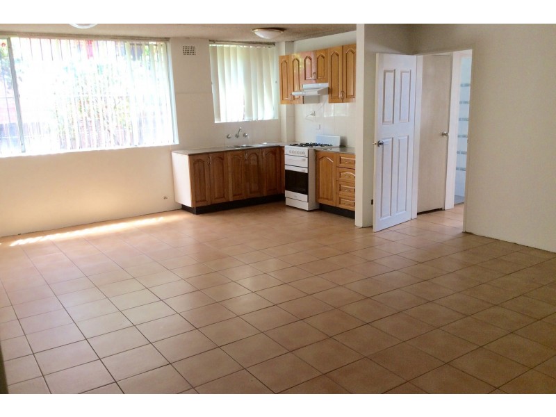 3/15 Blaxcell Street, Granville NSW 2142