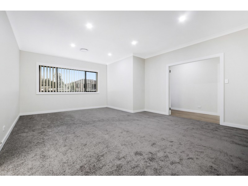 7 Flaherty Boulevard, Granville NSW 2142