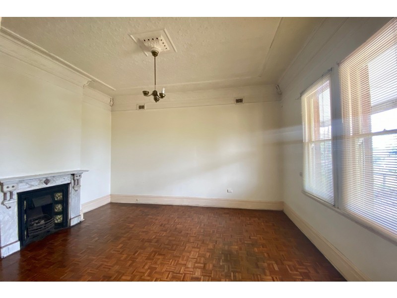 1/154 William Street, Granville NSW 2142