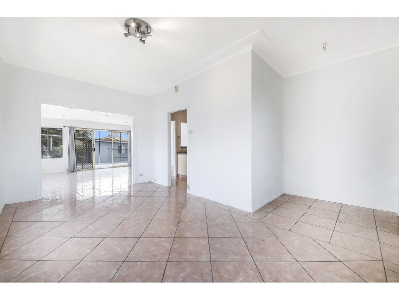 304 Clyde Street, Granville NSW 2142