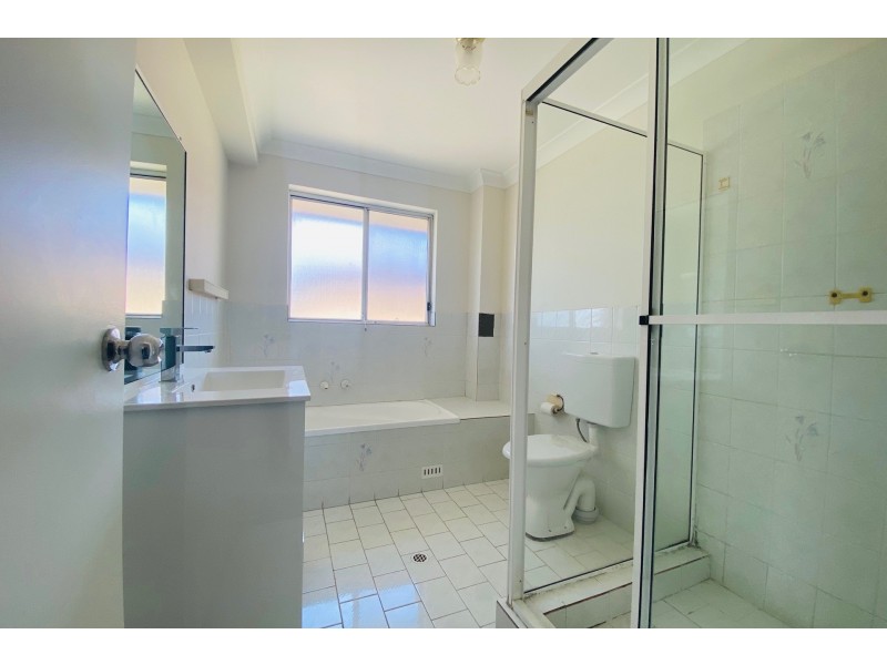 4/1 The Trongate, Granville NSW 2142