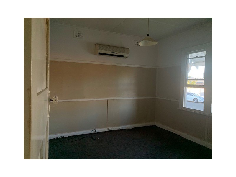 1/6 Bennalong Street, Granville NSW 2142