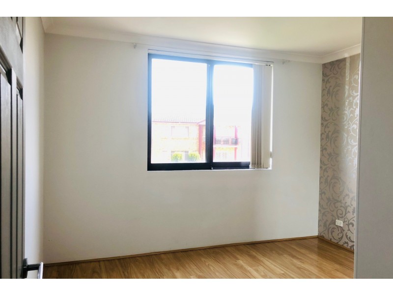 17/572-574 Woodville Road, Guildford NSW 2161