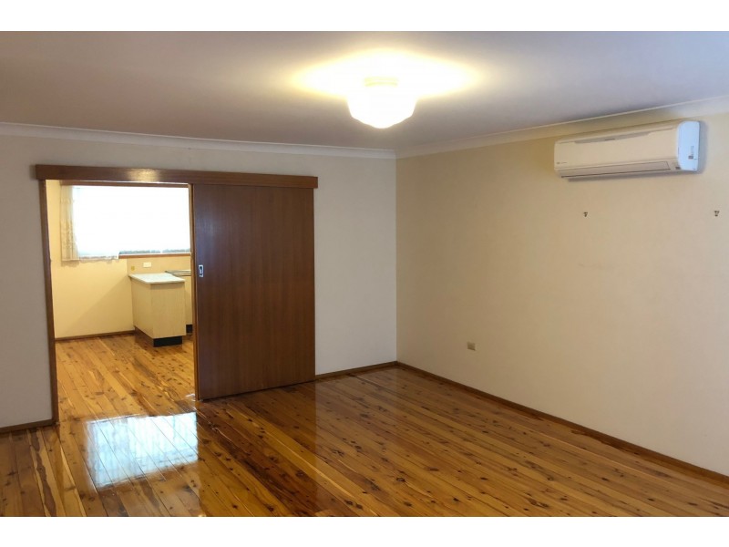 21 Lough Avenue, Guildford NSW 2161