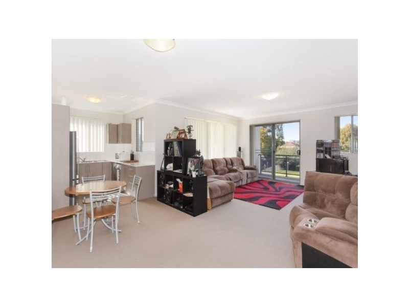 14/21-27 Cross Street, Guildford NSW 2161