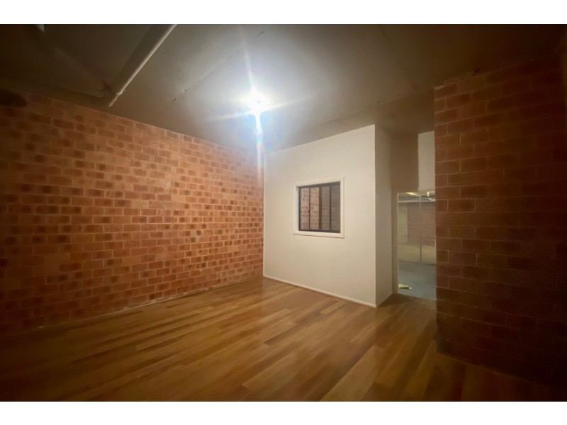 9/25 Henry Street, Guildford NSW 2161