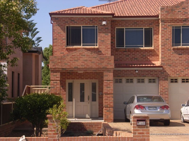 32 Earl Street, Merrylands NSW 2160