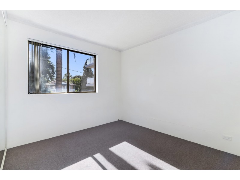 2/22 Louis Street, Granville NSW 2142