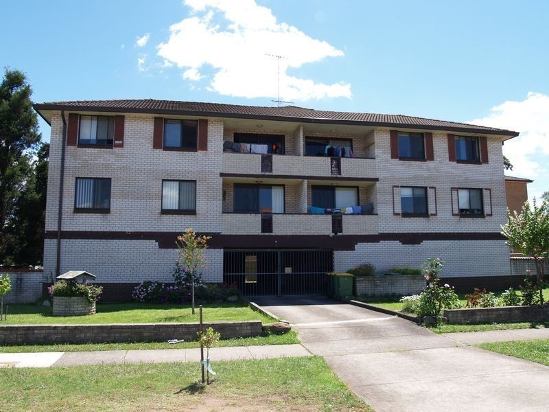 3/37-39 Blaxcell Street, Granville NSW 2142