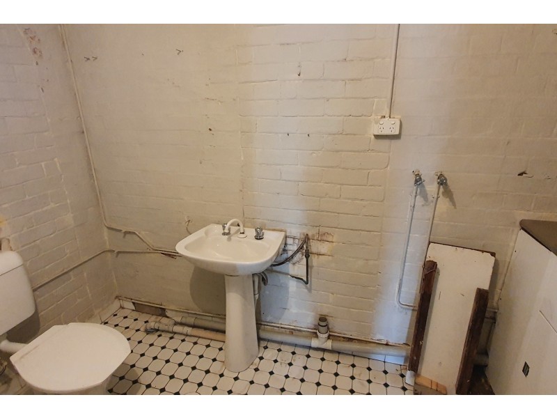 10 Russell Street, Granville NSW 2142