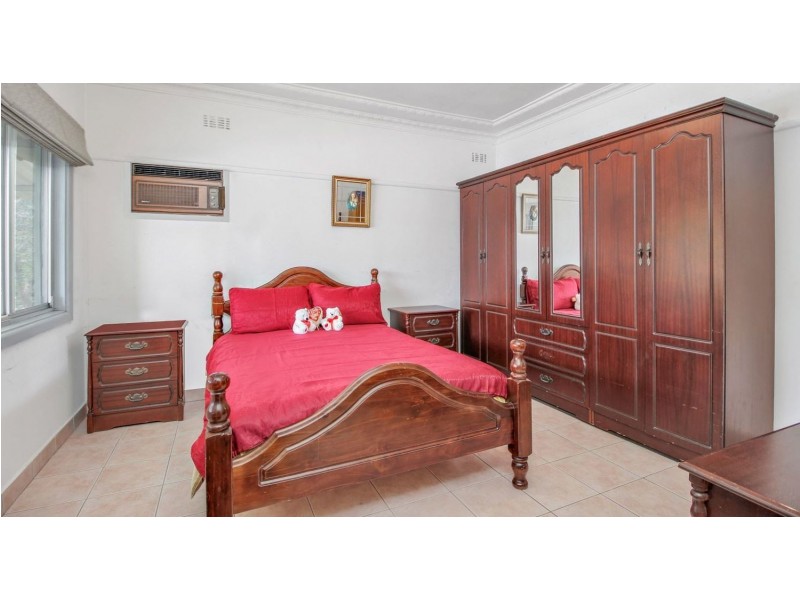 43 Patten Avenue, Merrylands NSW 2160