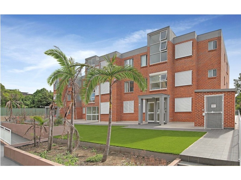 4/518-522 Woodville Road, Guildford NSW 2161