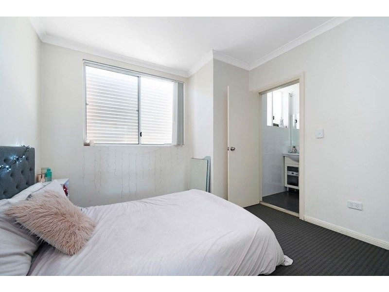 4/518-522 Woodville Road, Guildford NSW 2161