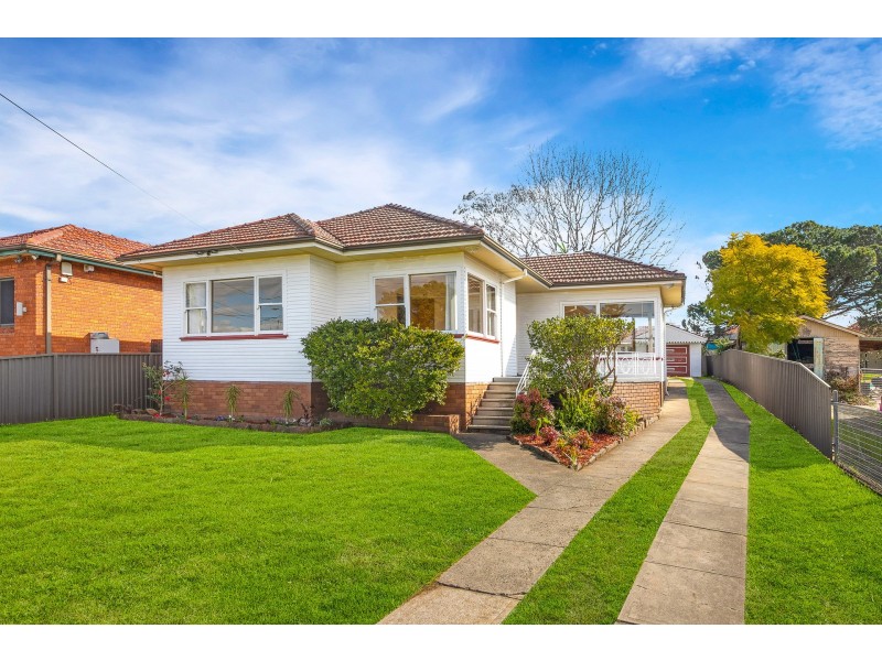 17 Bury Road, Guildford NSW 2161