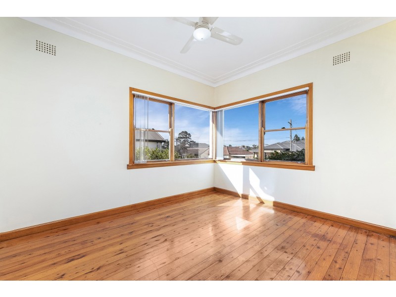 17 Bury Road, Guildford NSW 2161