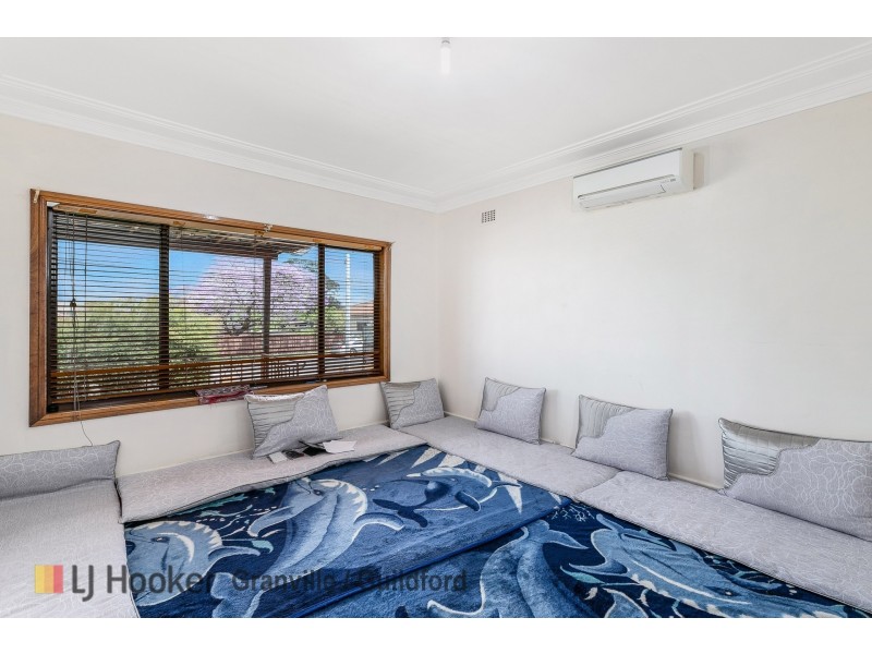 21 Hawksview Street, Merrylands NSW 2160