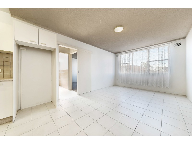 14/6-8 Station Street, Guildford NSW 2161