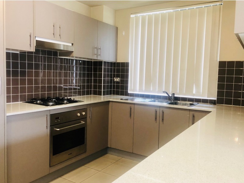 12/10-12 Wingello Street, Guildford NSW 2161