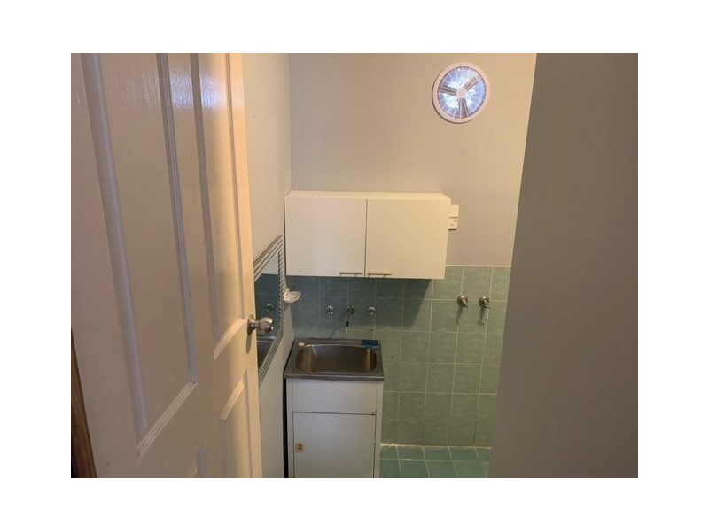 2/112 Blaxcell Street, Granville NSW 2142