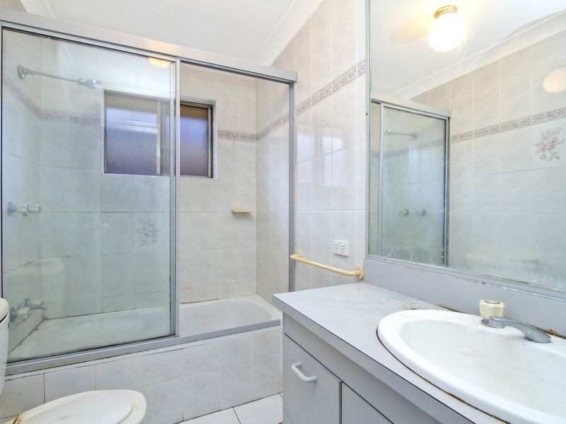 8/42 Clyde Street, Granville NSW 2142