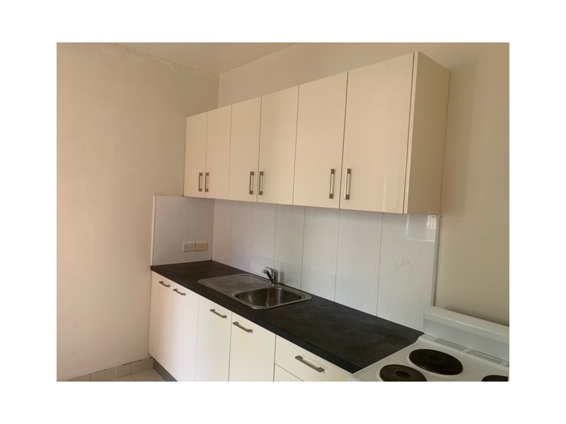 1/116 Good Street, Granville NSW 2142