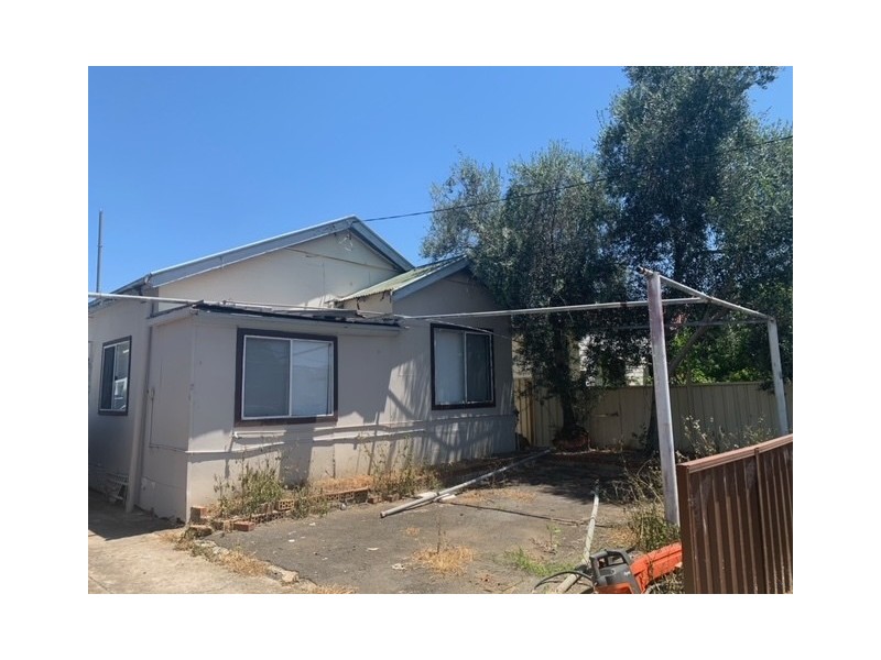 2 Third Street, Granville NSW 2142