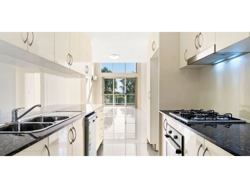 30/518-522 Woodville Road, Guildford NSW 2161