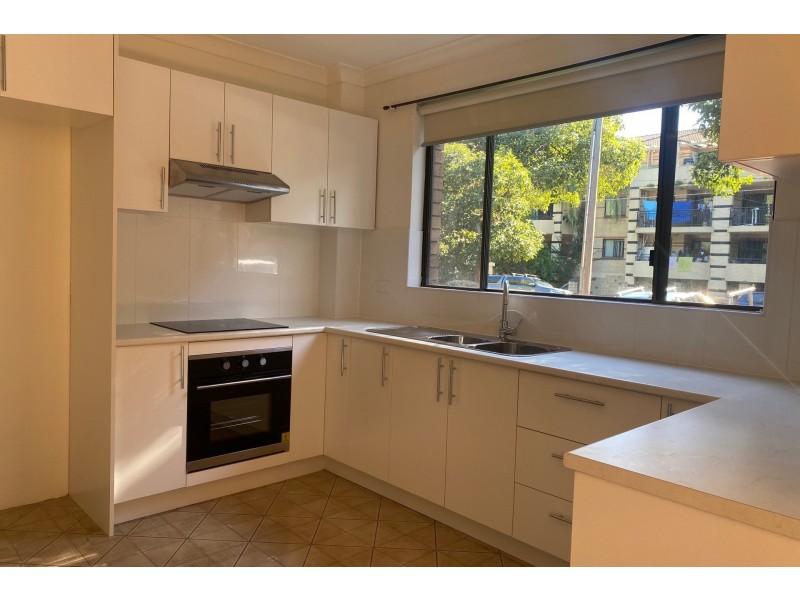 2/43-45 Station Road, Auburn NSW 2144