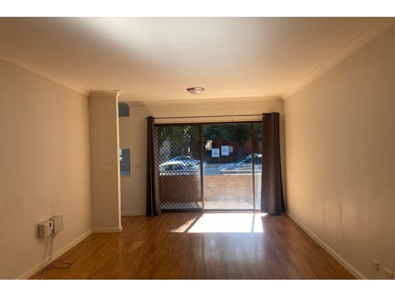2/43-45 Station Road, Auburn NSW 2144