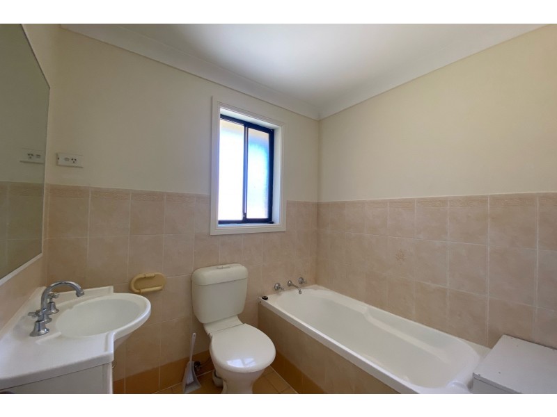 1/166-168 The Trongate, Granville NSW 2142