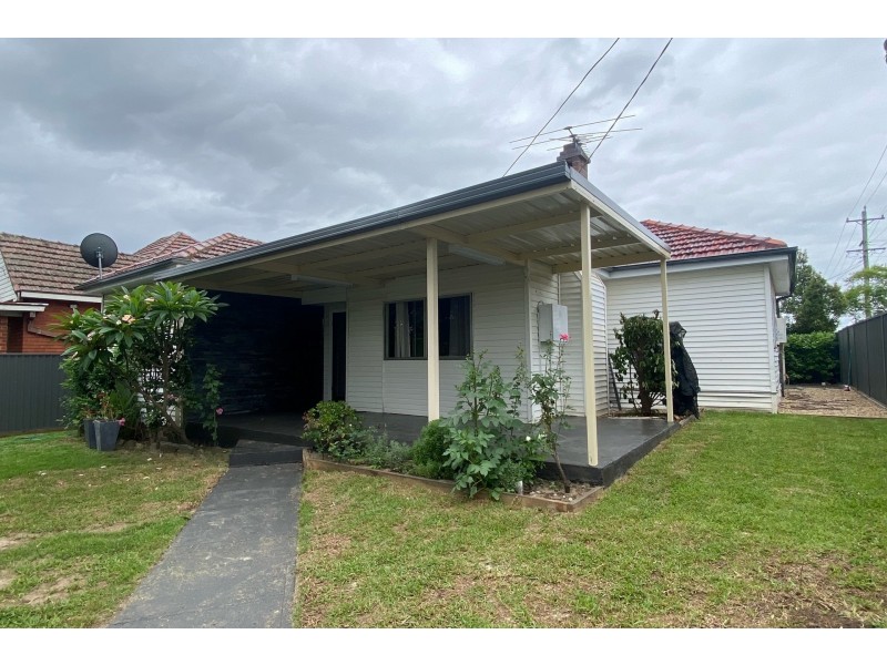 15 Excelsior Street, Merrylands NSW 2160