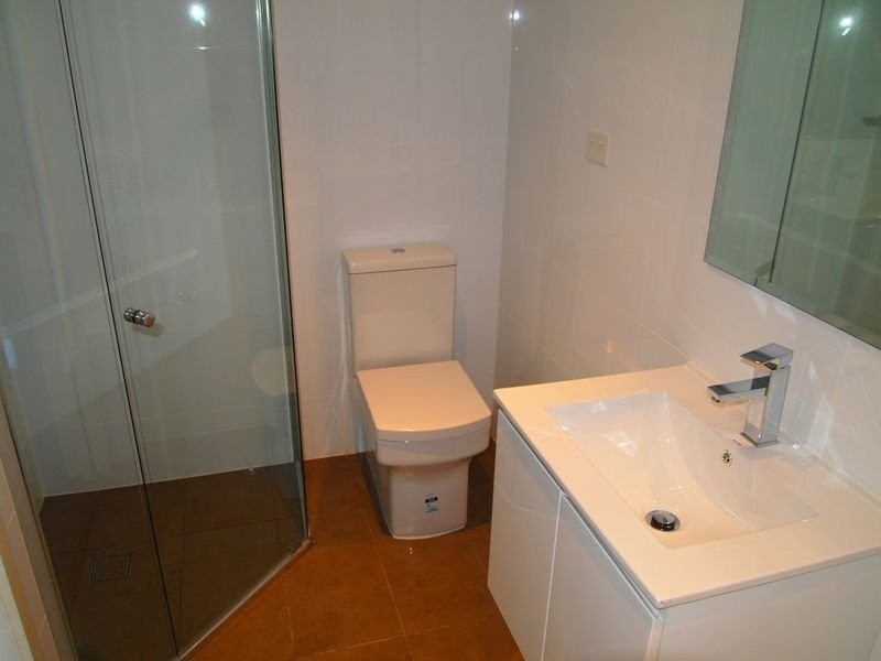 2/21 Albert Street, Granville NSW 2142