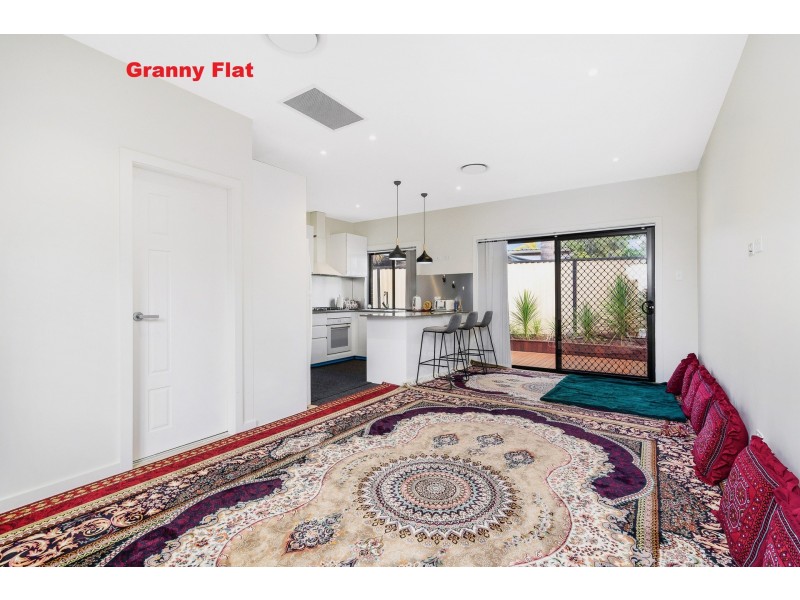 380 Blaxcell Street, Granville NSW 2142