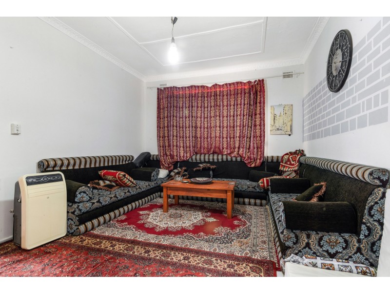 7 McArthur Street, Guildford NSW 2161